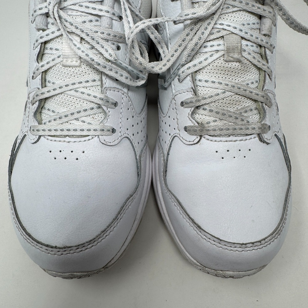 New Balance‎ 411 V1 WA411LW1 White Casual Shoes Sneakers Women's Size 7 - Picture 5 of 12